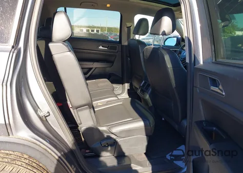 2019 Volkswagen Atlas 3.6L V6 Se W/Technology R-Line из США, поврежденный, VIN 1V2XR2CA2KC581697